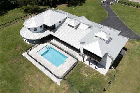 House in Williston, Florida 6 bedrooms, 338.81 sq.m. № 1687830 - photo 4