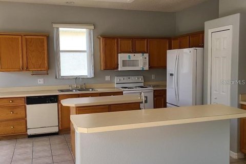 Villa ou maison à louer à Kissimmee, Floride: 3 chambres, 206.8 m2 № 1849908 - photo 21