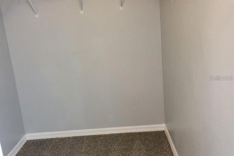 Villa ou maison à louer à Kissimmee, Floride: 3 chambres, 206.8 m2 № 1849908 - photo 15