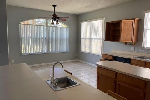 Villa ou maison à louer à Kissimmee, Floride: 3 chambres, 206.8 m2 № 1849908 - photo 22