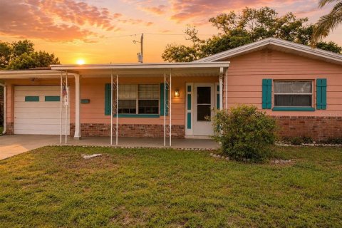 Villa ou maison à Holiday, Floride 2 chambres, 93.65 m2 № 2314801