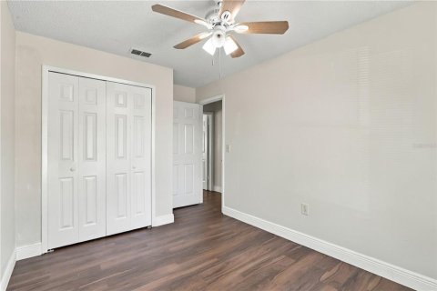 Villa ou maison à vendre à Orlando, Floride: 4 chambres, 125.6 m2 № 2415035 - photo 16