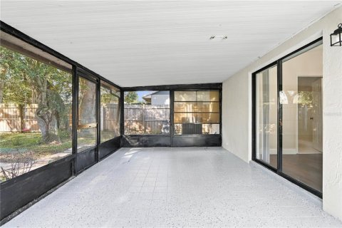 Villa ou maison à vendre à Orlando, Floride: 4 chambres, 125.6 m2 № 2415035 - photo 24