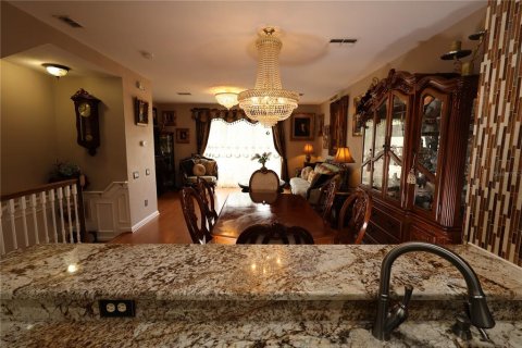 Townhouse in Orlando, Florida 3 bedrooms, 162.21 sq.m. № 1413380 - photo 20