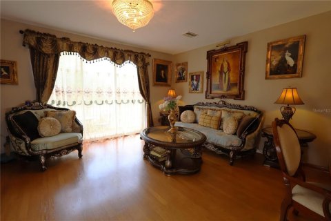Townhouse in Orlando, Florida 3 bedrooms, 162.21 sq.m. № 1413380 - photo 21