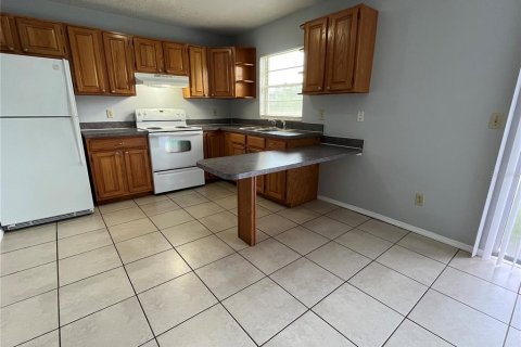 House in Odessa, Florida 3 bedrooms, 109.25 sq.m. № 1910011 - photo 3