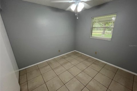 House in Odessa, Florida 3 bedrooms, 109.25 sq.m. № 1910011 - photo 11