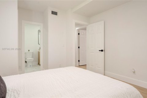 Casa en alquiler en Oakland Park, Florida, 4 dormitorios, 109.62 m2 № 2066127 - foto 9