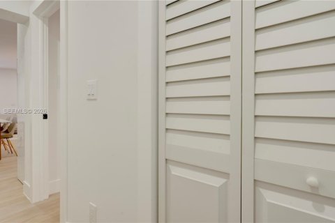 Casa en alquiler en Oakland Park, Florida, 4 dormitorios, 109.62 m2 № 2066127 - foto 20