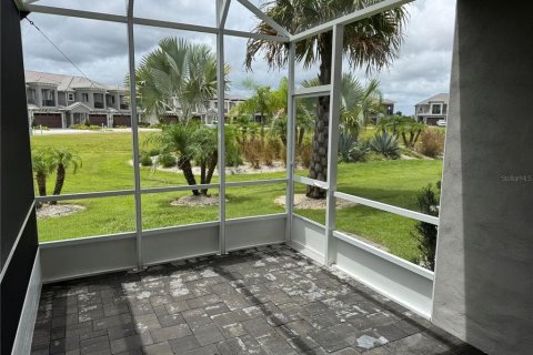 Touwnhouse à vendre à New Smyrna Beach, Floride: 3 chambres, 171.59 m2 № 2286972 - photo 9
