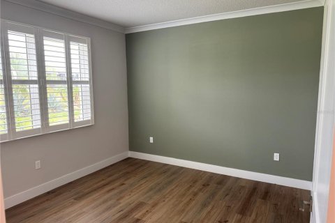 Touwnhouse à vendre à New Smyrna Beach, Floride: 3 chambres, 171.59 m2 № 2286972 - photo 23
