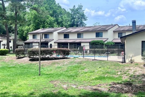 Adosado en alquiler en Gainesville, Florida, 2 dormitorios, 101.08 m2 № 2148507 - foto 2