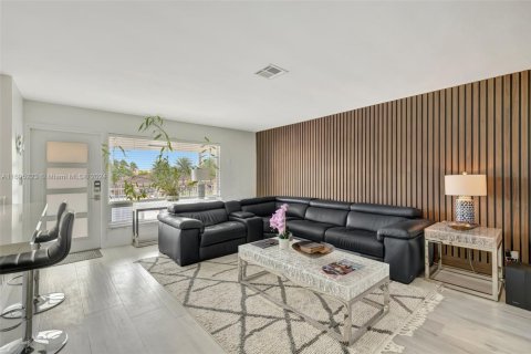 Condominio en venta en Fort Lauderdale, Florida, 2 dormitorios, 86.49 m2 № 1458203 - foto 18