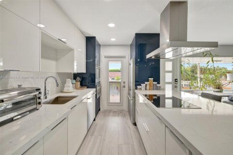 Condominio en venta en Fort Lauderdale, Florida, 2 dormitorios, 86.49 m2 № 1458203 - foto 4