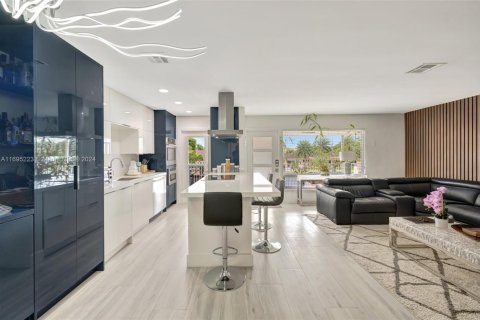 Condominio en venta en Fort Lauderdale, Florida, 2 dormitorios, 86.49 m2 № 1458203 - foto 12
