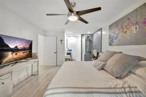Condominio en venta en Fort Lauderdale, Florida, 2 dormitorios, 86.49 m2 № 1458203 - foto 26
