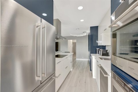 Condominio en venta en Fort Lauderdale, Florida, 2 dormitorios, 86.49 m2 № 1458203 - foto 7