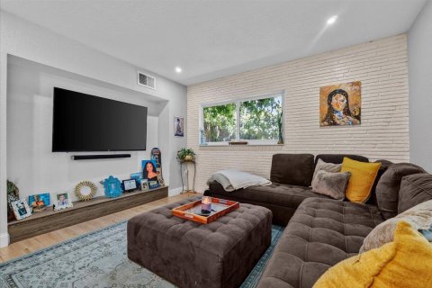 Casa en venta en Oakland Park, Florida, 2 dormitorios, 137.68 m2 № 2244770 - foto 16