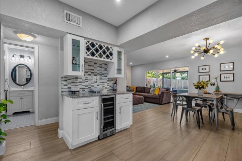Casa en venta en Oakland Park, Florida, 2 dormitorios, 137.68 m2 № 2244770 - foto 11