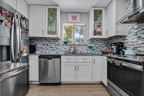 Casa en venta en Oakland Park, Florida, 2 dormitorios, 137.68 m2 № 2244770 - foto 9