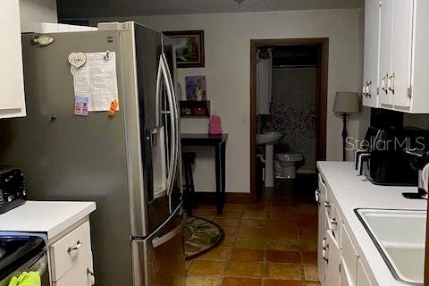 House in Tavares, Florida 4 bedrooms, 214.05 sq.m. № 1336598 - photo 11