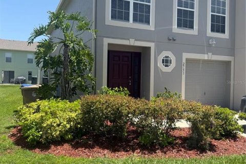 Touwnhouse à louer à Kissimmee, Floride: 4 chambres, 158.21 m2 № 2429380 - photo 2