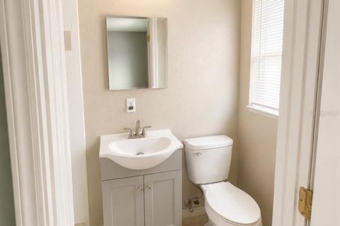 Casa en venta en Plant City, Florida, 4 dormitorios, 260.68 m2 № 2202446 - foto 6