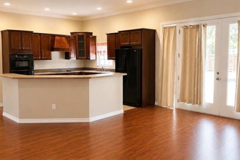 Casa en venta en Plant City, Florida, 4 dormitorios, 260.68 m2 № 2202446 - foto 12
