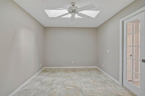 House in Sarasota, Florida 2 bedrooms, 146.51 sq.m. № 1556864 - photo 15