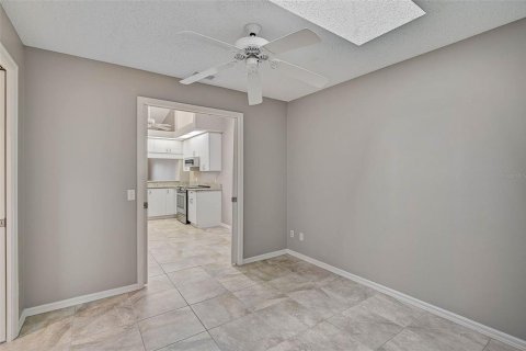 House in Sarasota, Florida 2 bedrooms, 146.51 sq.m. № 1556864 - photo 14