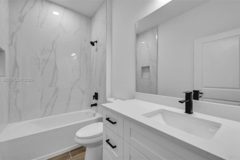 Villa ou maison à louer à Lehigh Acres, Floride: 3 chambres № 2028114 - photo 22