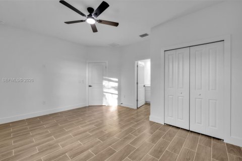 Villa ou maison à louer à Lehigh Acres, Floride: 3 chambres № 2028114 - photo 18