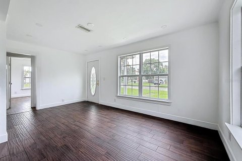 Villa ou maison à louer à Saint Petersburg, Floride: 3 chambres, 128.21 m2 № 1913989 - photo 7