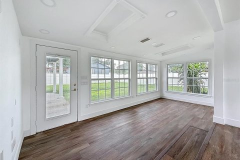Villa ou maison à louer à Saint Petersburg, Floride: 3 chambres, 128.21 m2 № 1913989 - photo 17