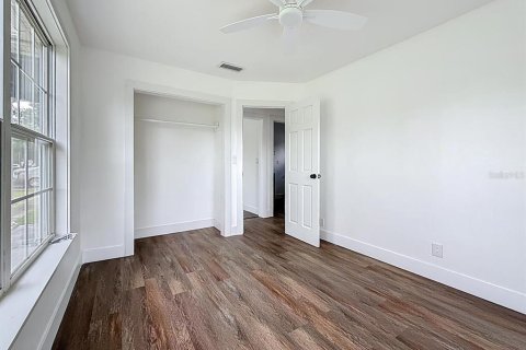 Villa ou maison à louer à Saint Petersburg, Floride: 3 chambres, 128.21 m2 № 1913989 - photo 29