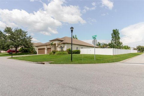 Villa ou maison à vendre à San Antonio, Floride: 4 chambres, 243.68 m2 № 1837752 - photo 10
