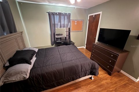 Villa ou maison à louer à Oldsmar, Floride: 4 chambres, 182.46 m2 № 2431067 - photo 30
