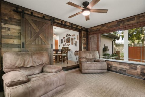 House in Tavares, Florida 3 bedrooms, 143.63 sq.m. № 2423743 - photo 24