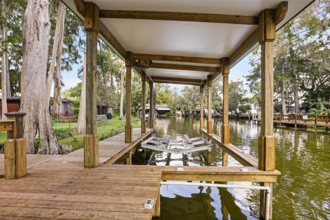 House in Tavares, Florida 3 bedrooms, 143.63 sq.m. № 2423743 - photo 27