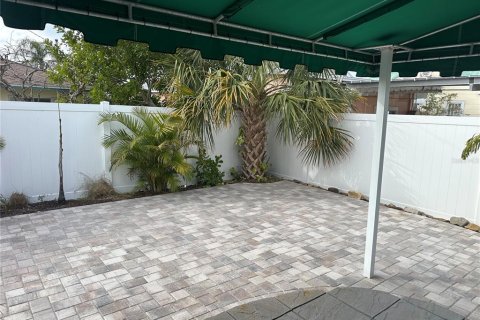 Villa ou maison à vendre à Tarpon Springs, Floride: 3 chambres, 140 m2 № 1917737 - photo 23