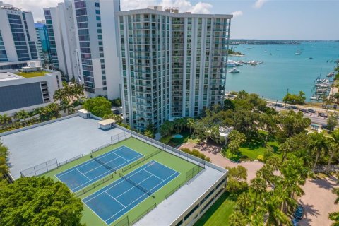 Condominio en Sarasota, Florida, 2 dormitorios  № 2118562