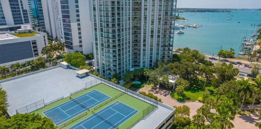 Condominio en Sarasota, Florida, 2 dormitorios  № 2118562