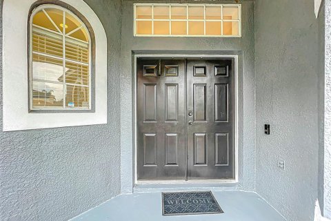 Villa ou maison à vendre à Altamonte Springs, Floride: 4 chambres, 234.76 m2 № 1765233 - photo 8
