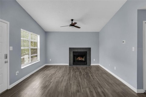 Condo in Orlando, Florida, 2 bedrooms № 2213230 - photo 8