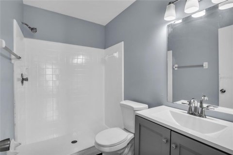Condo in Orlando, Florida, 2 bedrooms № 2213230 - photo 23