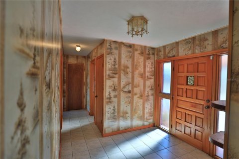 Купить виллу или дом в Белвью, Флорида 3 комнаты, 250.56м2, № 2144046 - фото 3