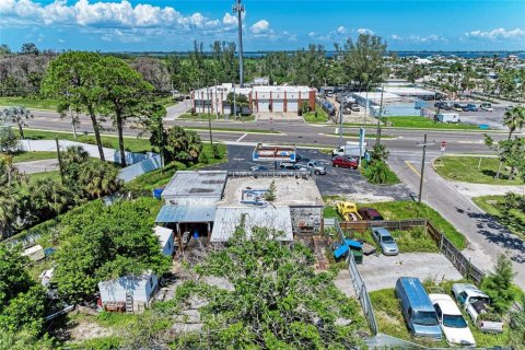 Propiedad comercial en venta en Bradenton, Florida, 194.63 m2 № 1902816 - foto 20