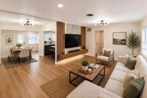 House in Belle Isle, Florida 4 bedrooms, 156.08 sq.m. № 2379432 - photo 3