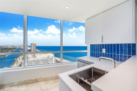 Condominio en venta en Miami Beach, Florida, 1 dormitorio, 91.04 m2 № 1814920 - foto 5