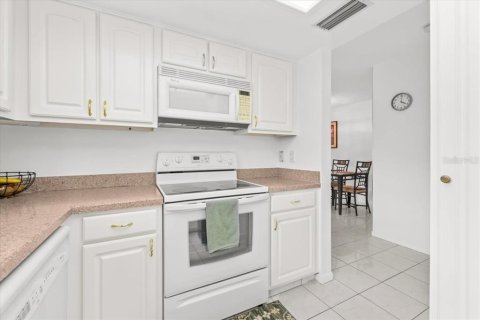 Copropriété à vendre à Clearwater, Floride: 1 chambre, 70.61 m2 № 1907423 - photo 12
